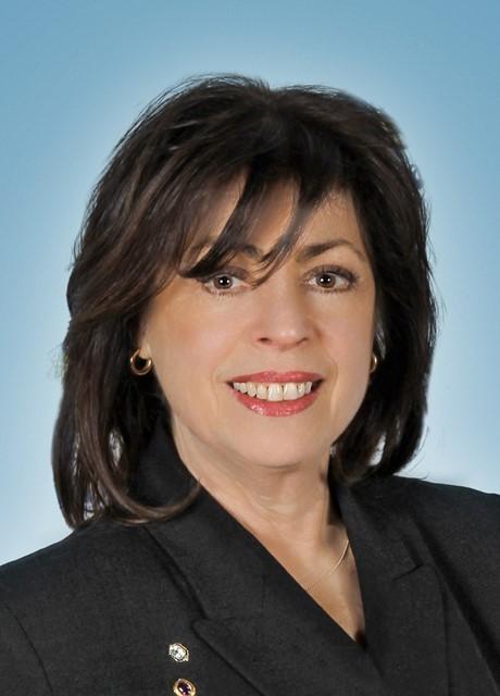 Gayle Snyder